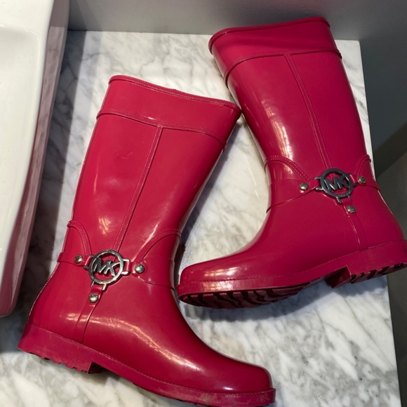 Michael Kors rain boots - Picture 4 of 5